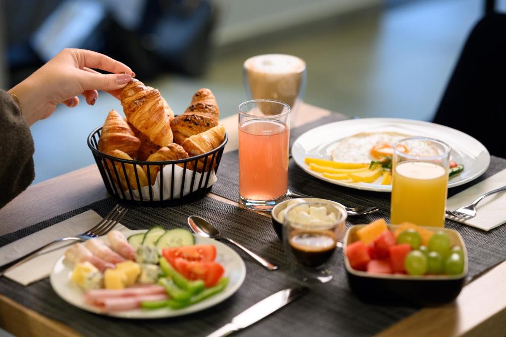 12 Revay Hotel - Resim 21