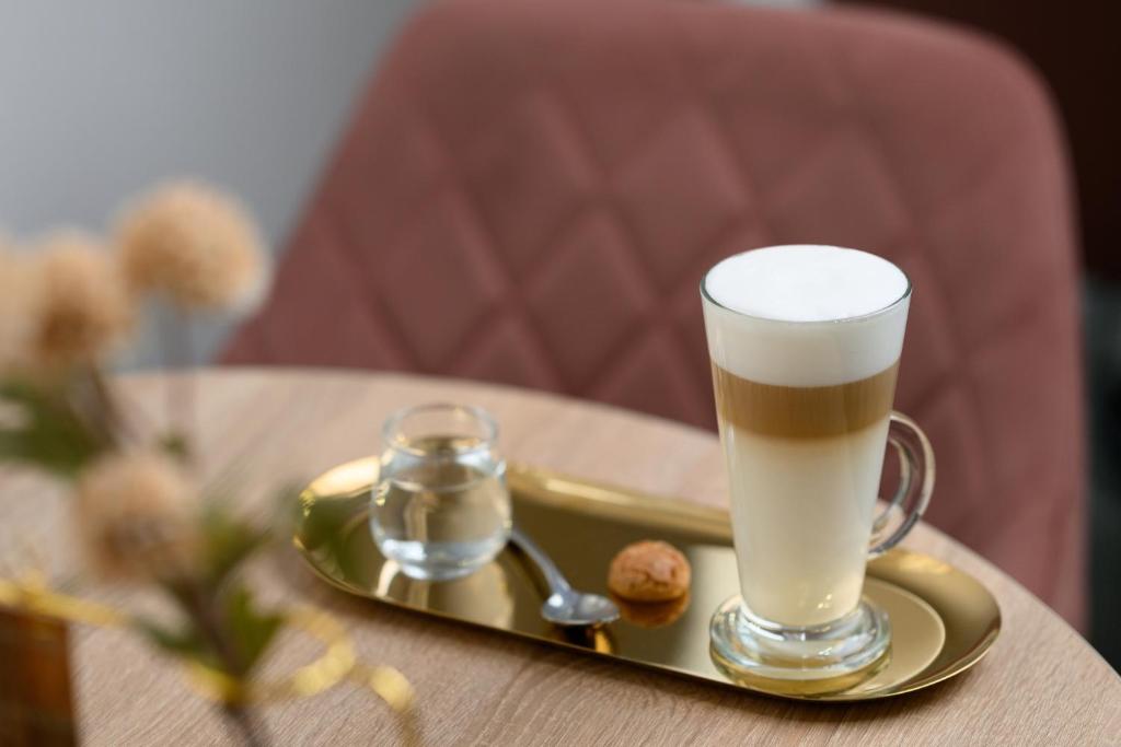 12 Revay Hotel - Resim 29