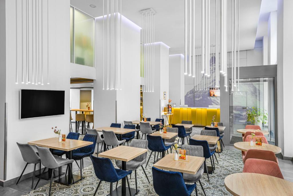 12 Revay Hotel - Resim 2