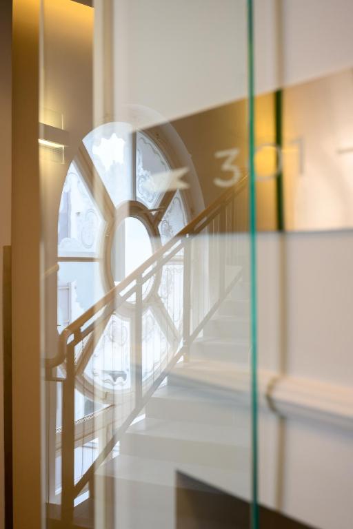 12 Revay Hotel - Resim 32