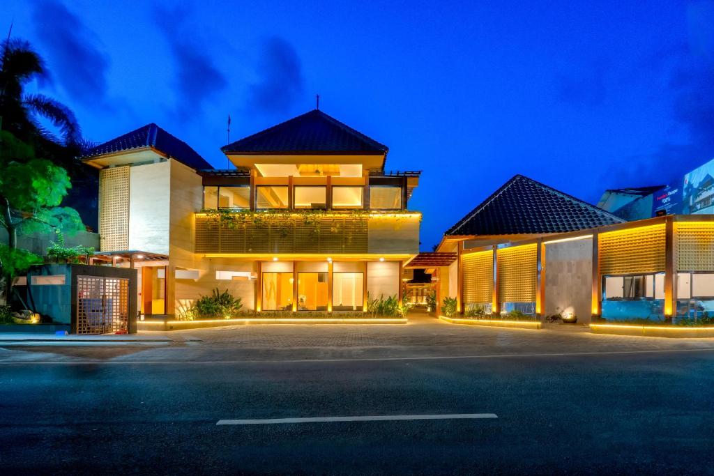 パンガンダランにあるAmanara Villa Pangandaranの大家