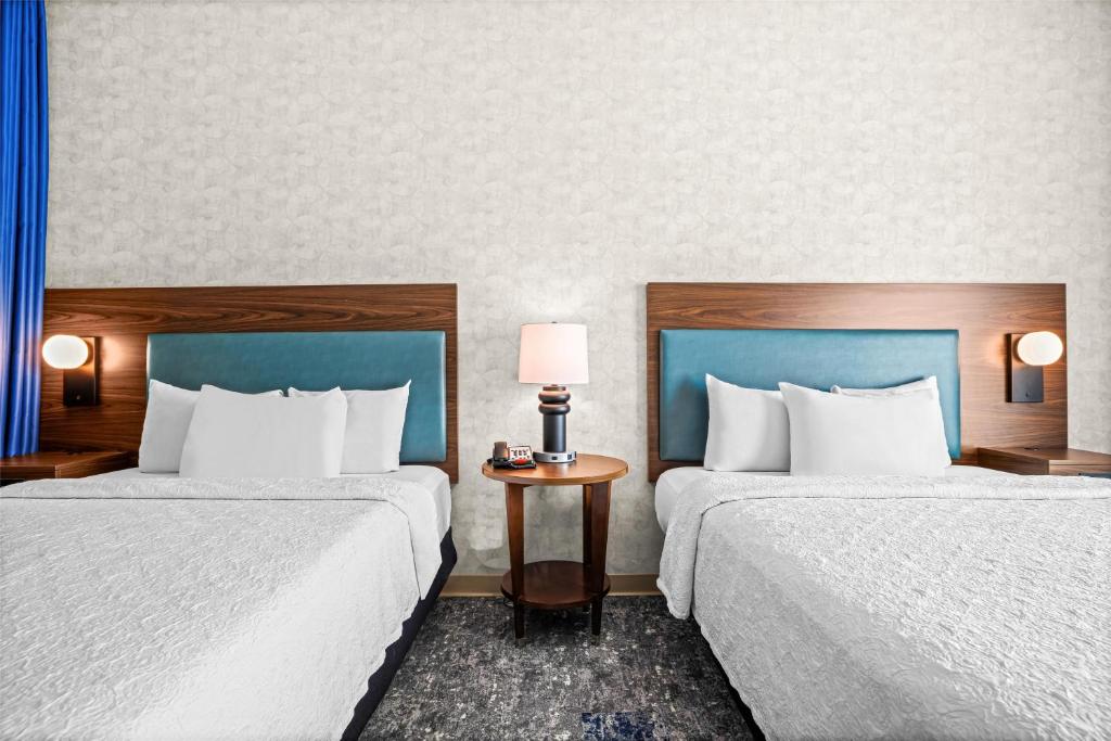 Home2 Suites By Hilton Pigeon Forge - 