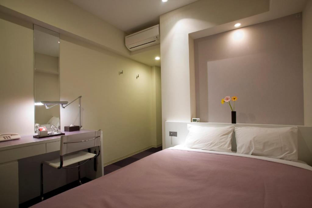 Gallery image of Hotel Mid In Meguro Ekimae in Tokyo