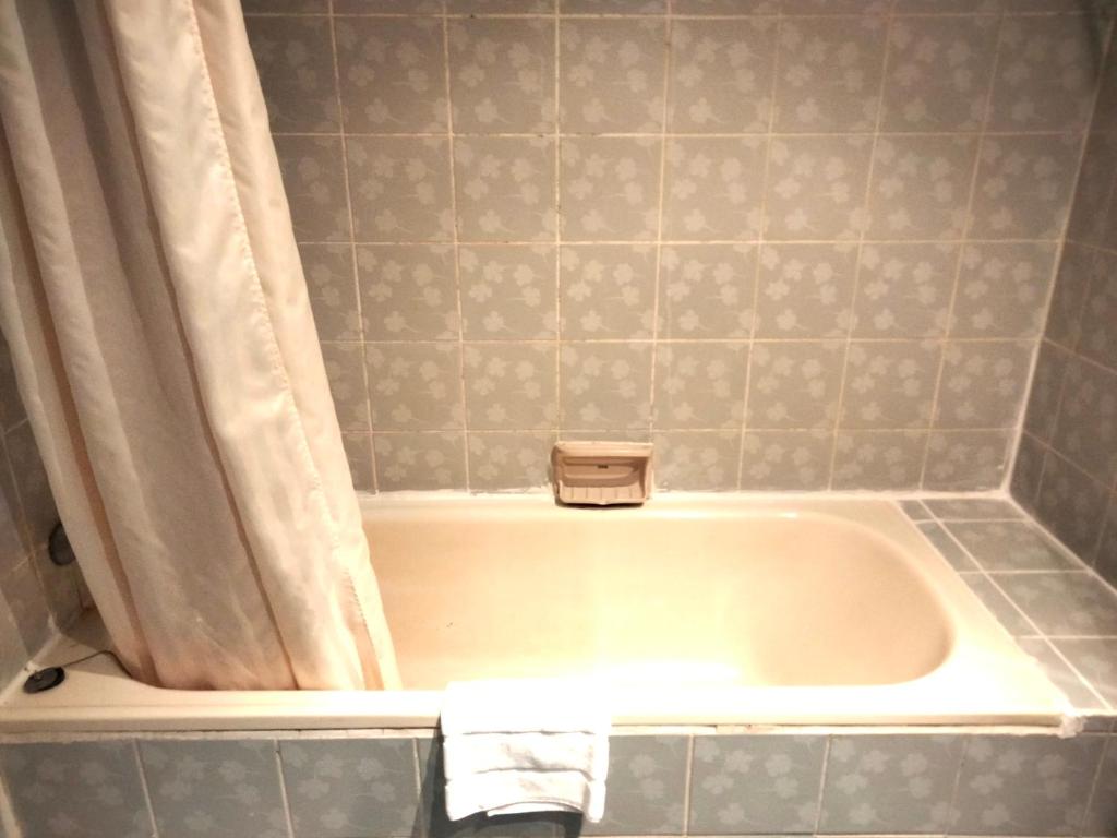 City Lodge Bangkok - Resim 38