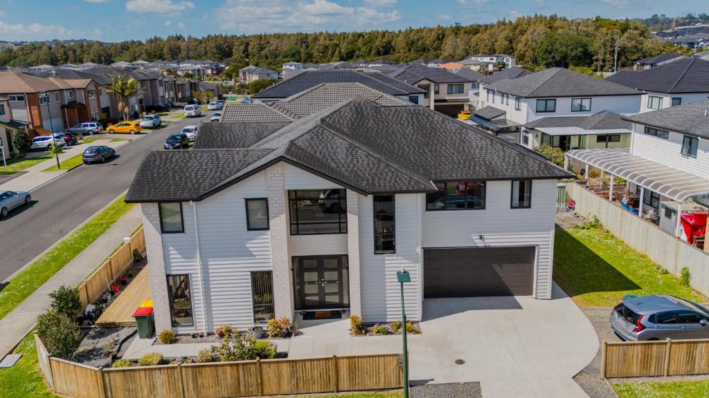 48 Chands - Resim 20