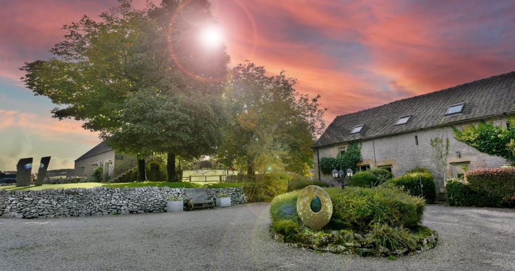 Aed väljaspool majutusasutust Critchlow Cottage