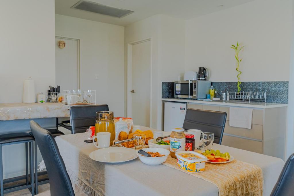 48 Chands - Resim 25