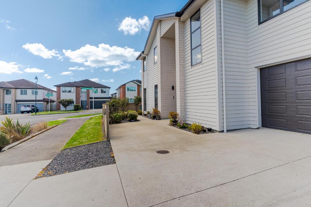 48 Chands - Resim 26