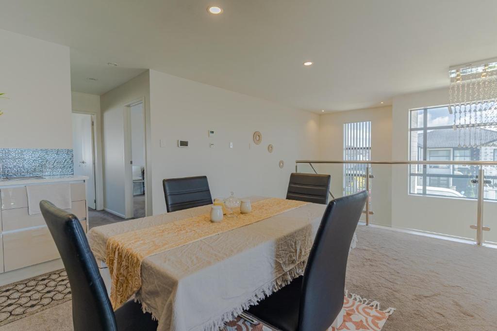 48 Chands - Resim 32