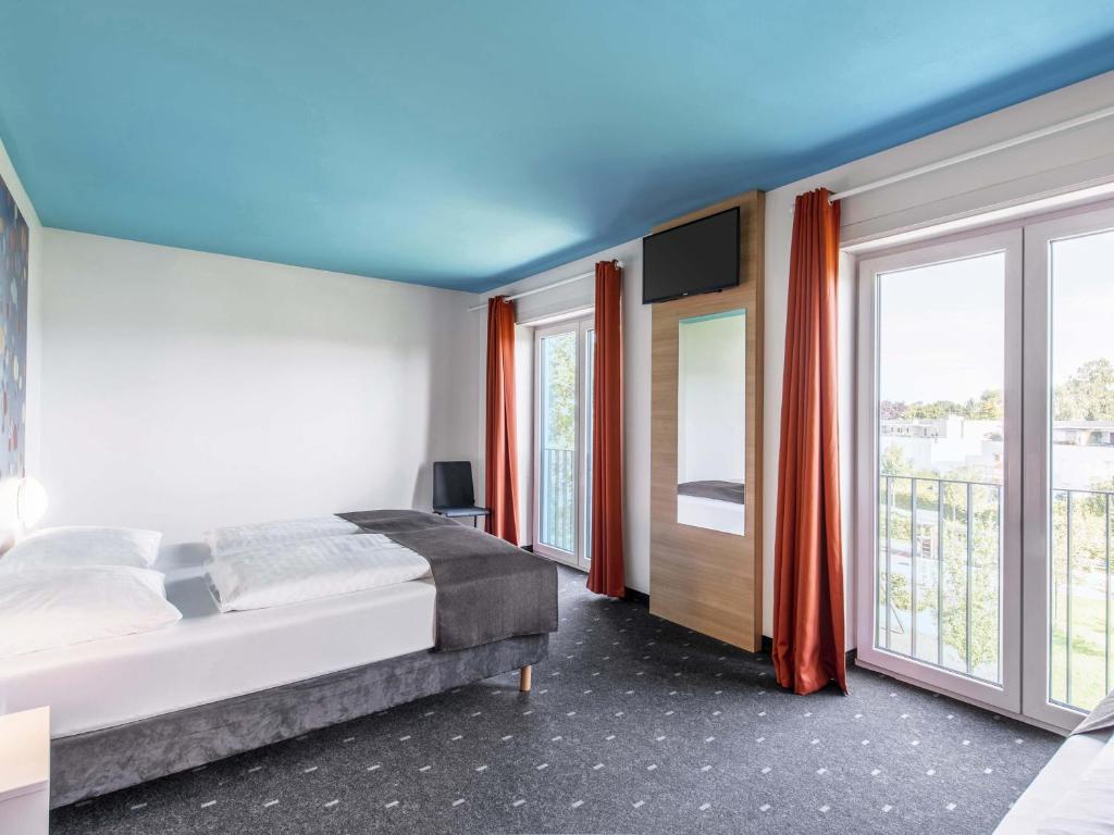 B&B Hotel München City-Ost - Resim 11