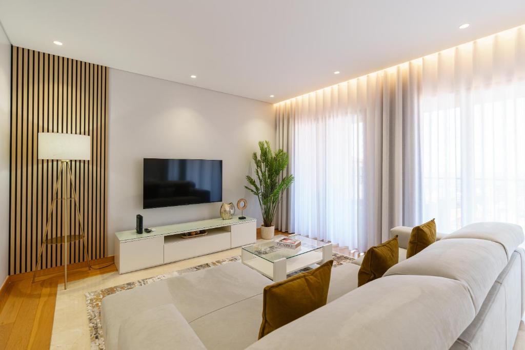 Mar e Sol Chic & Modern City Apartment