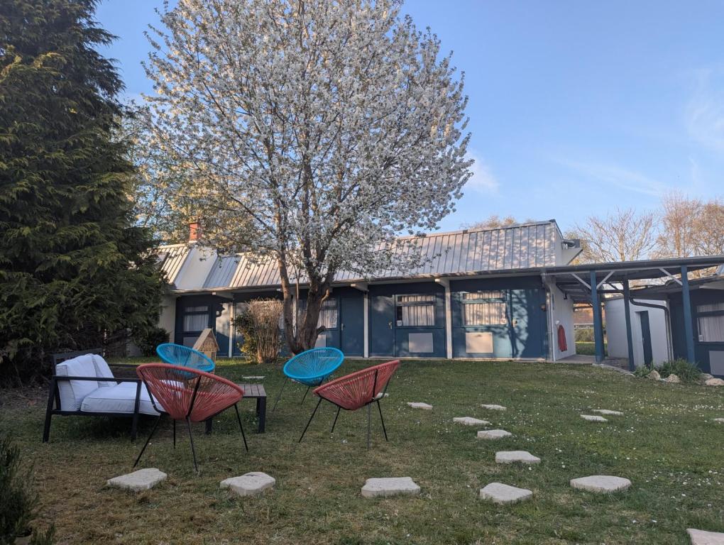 Kyriad Reims Est - Parc Expositions - Resim 9