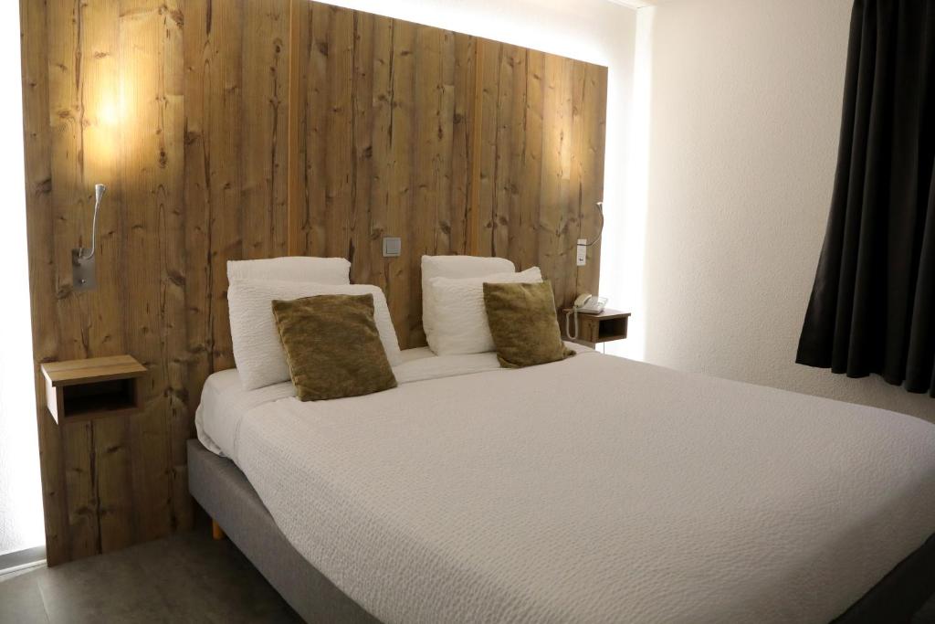 Logis Hotel des Cépages - Double Room