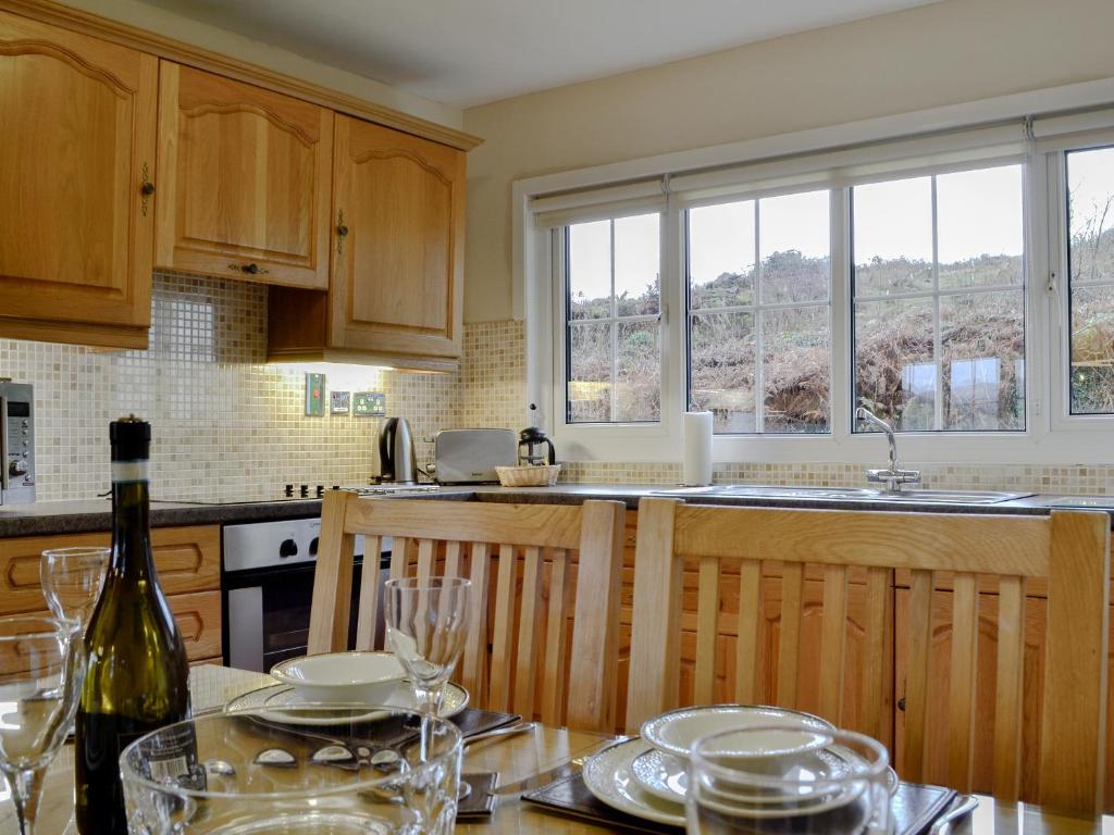 Gallery image of Woodland View Bungalow 1 - Uk10492 in Pennal