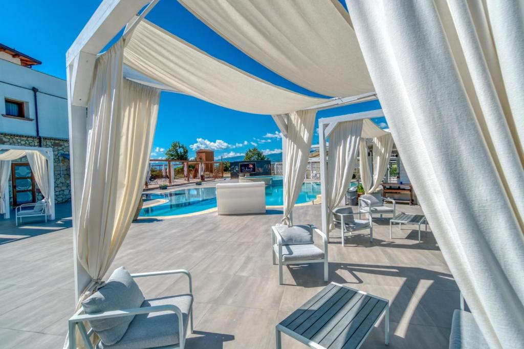 Bazén v ubytování Inkanto Resort nebo v jeho okolí