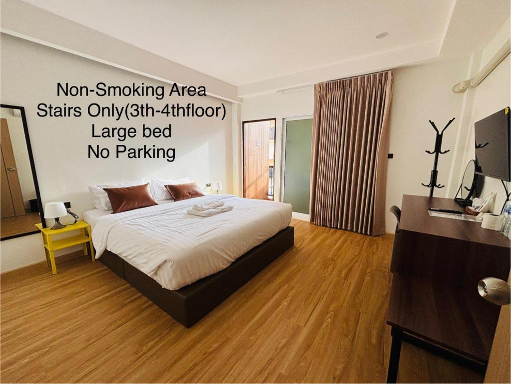 Laloon Guesthouse - Double Room With Private Bathroom
