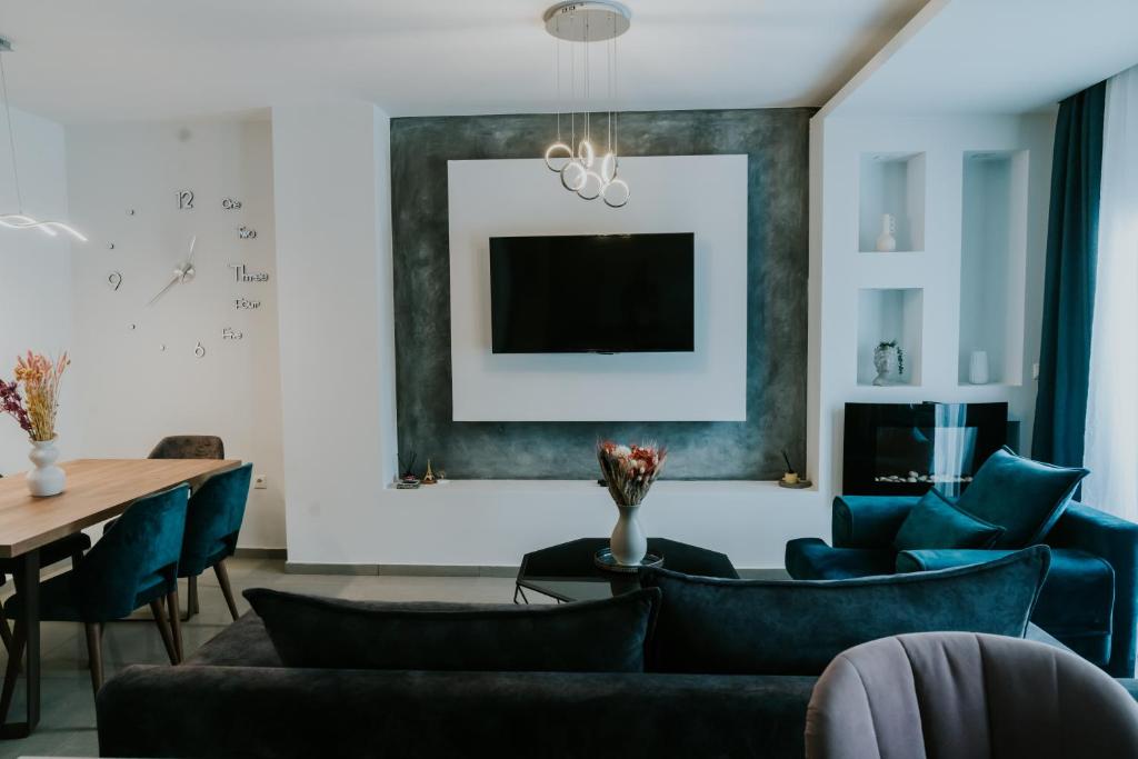 Central Luxury