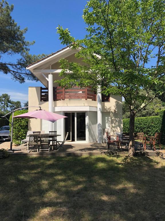 VILLA LACANAU OCÉAN DANS LE GOLF