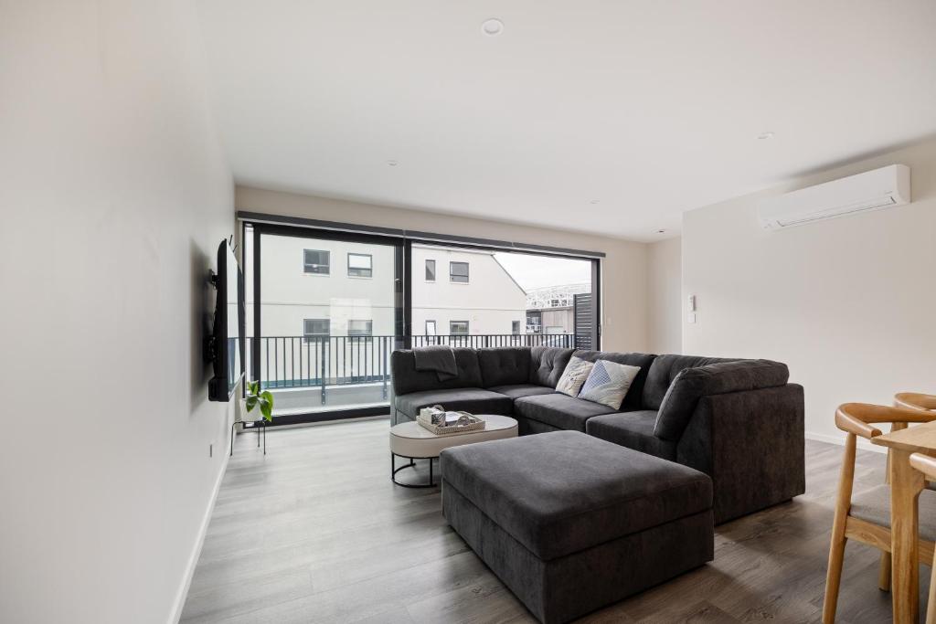 Χώρος καθιστικού στο CBD Comfort 3BR with garage - Walk Everywhere