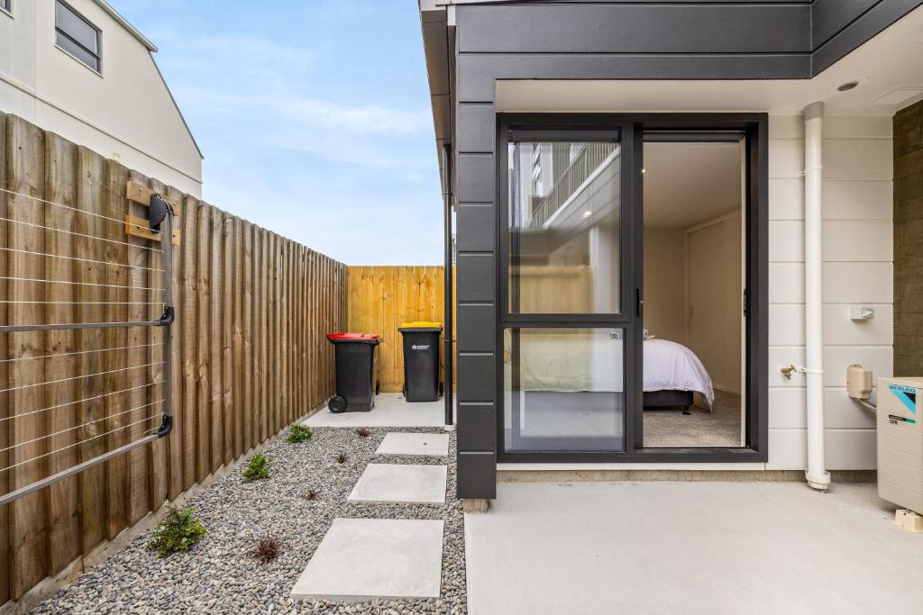 3 BR with garage - Group Getaways Made Easy in Central CHCH - Resim 16