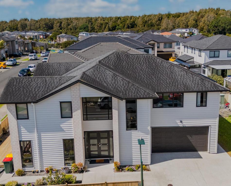 48 Chands - Resim 36