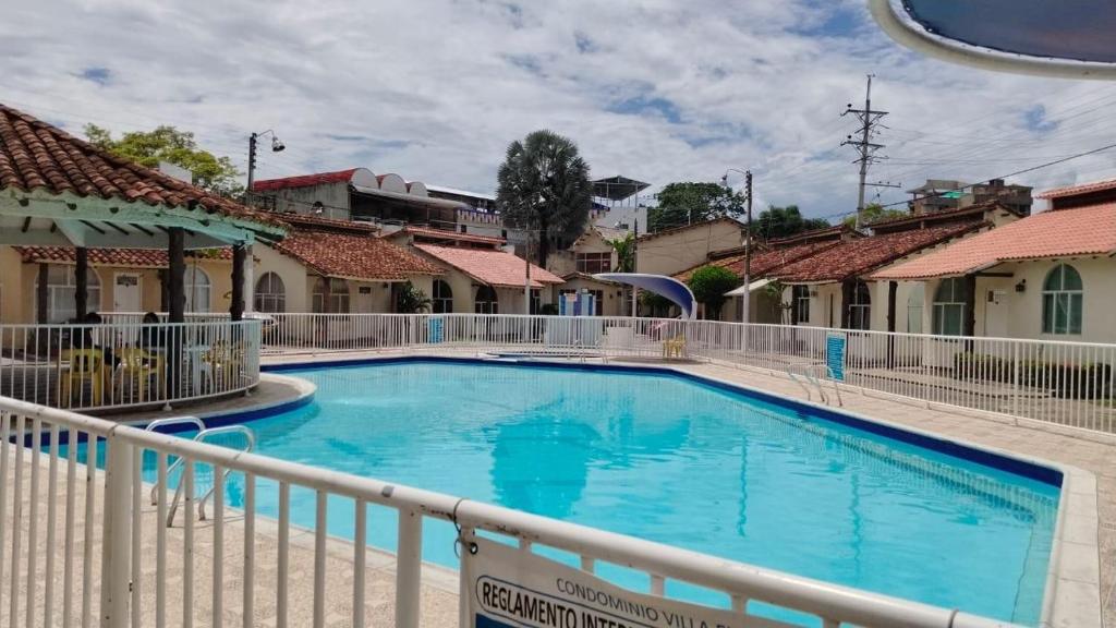 Πισίνα στο ή κοντά στο Apartamento Melgar Central Piscina Conjunto