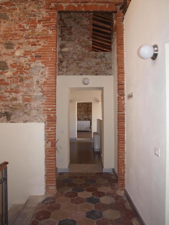 Fotografie z fotogalerie ubytování Ostello Palazzo Nizza v destinaci Massa