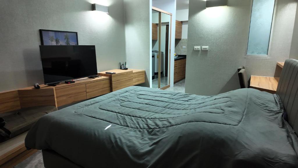 Μια τηλεόραση ή/και κέντρο ψυχαγωγίας στο Replay Residence Koh Samui