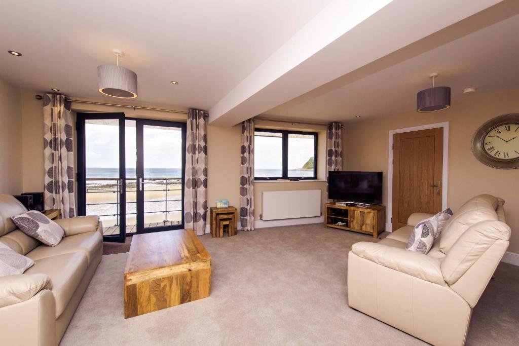 The Sands - Duplex-Apartment Mit Drei Schlafzimmern Mit Meerblick