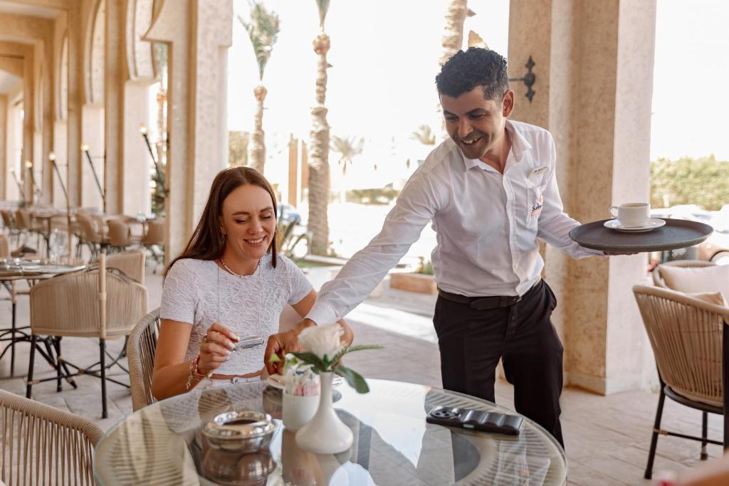 Tetamu yang menginap di Sunny Days Palma De Mirette Resort & Spa