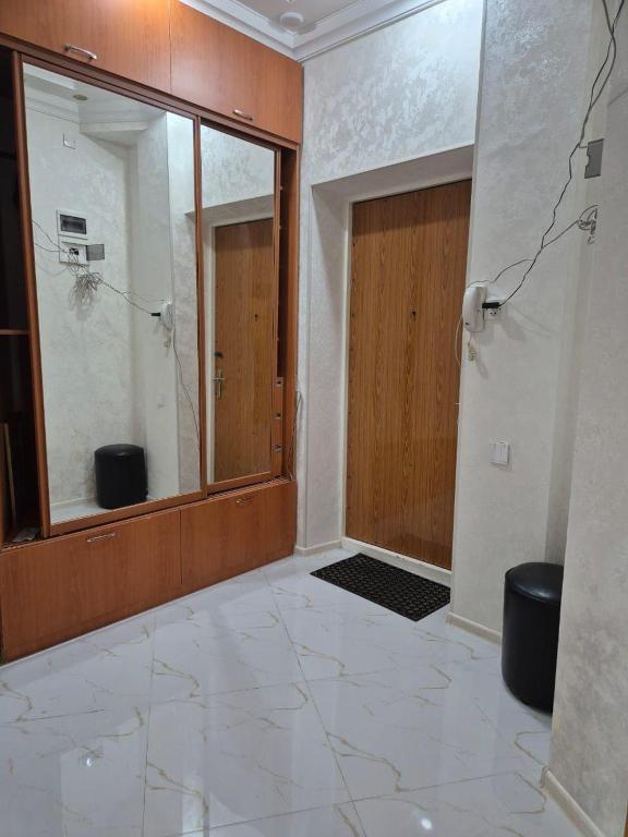 امکانات Снежана в центре города, находится, улица проспект Азадлыг 111 - تصویر ۴