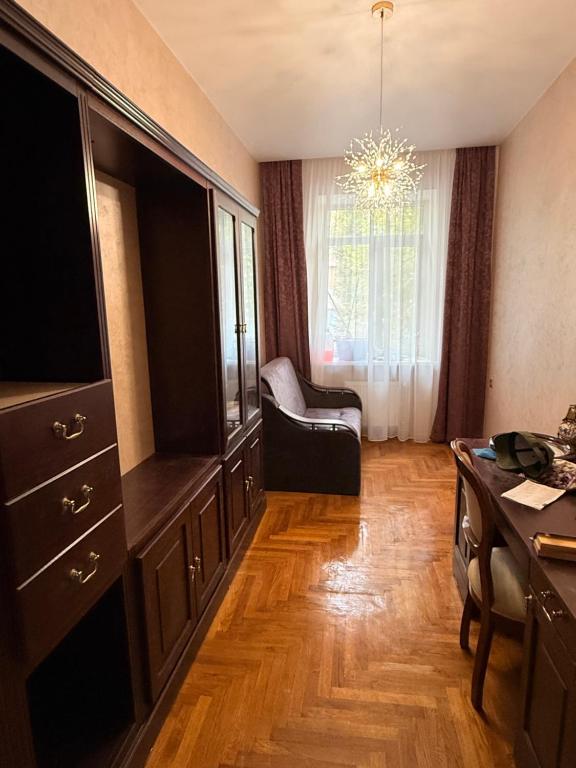 City Center apartment at Soborna фото 5