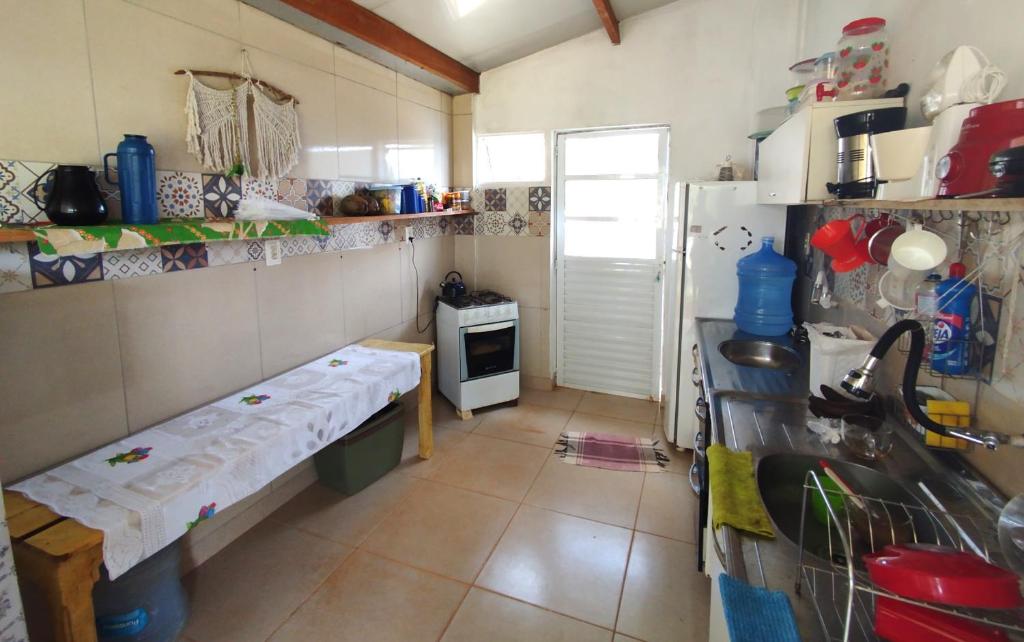 Kuchyň nebo kuchyňský kout v ubytování Honney Hostel