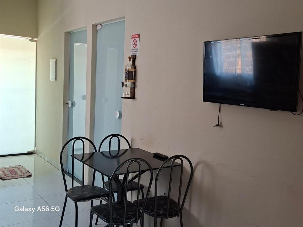 TV/Unterhaltungsangebot in der Unterkunft Flat próx. Rodov. e Aeroporto