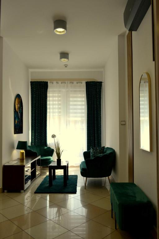 Hotel Piast - 