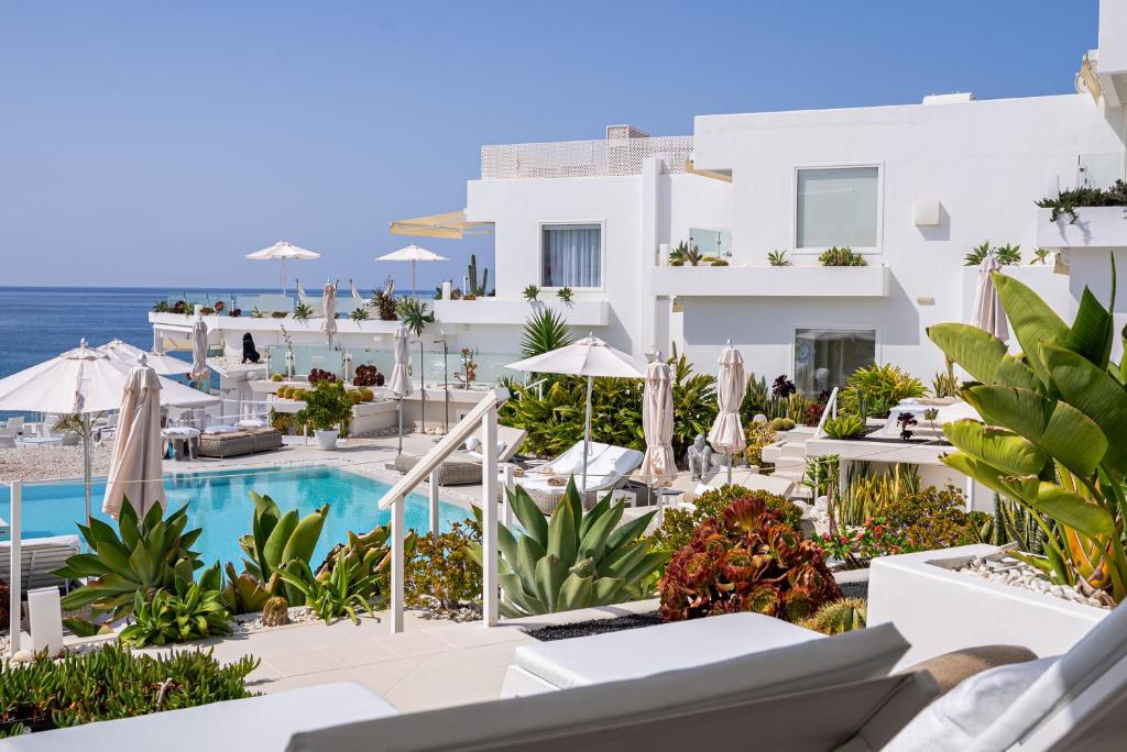 Lani's Suites de Luxe - Adults Only - 13