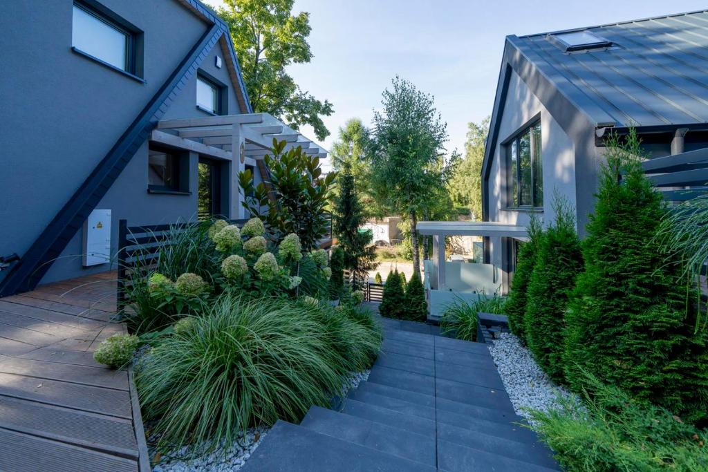 Zahrada ubytování Beach Brothers House Domki nad jeziorem Nyskim