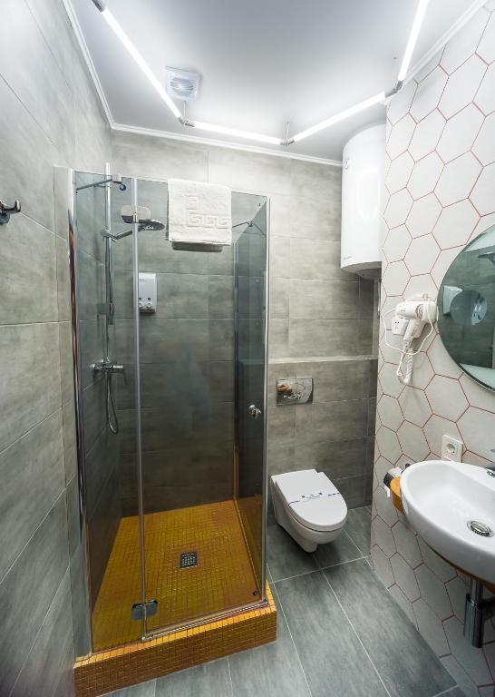 Koupelna v ubytování Beehive Hotel