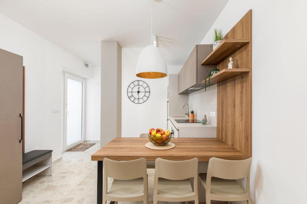 Apartments Villa Nina 4