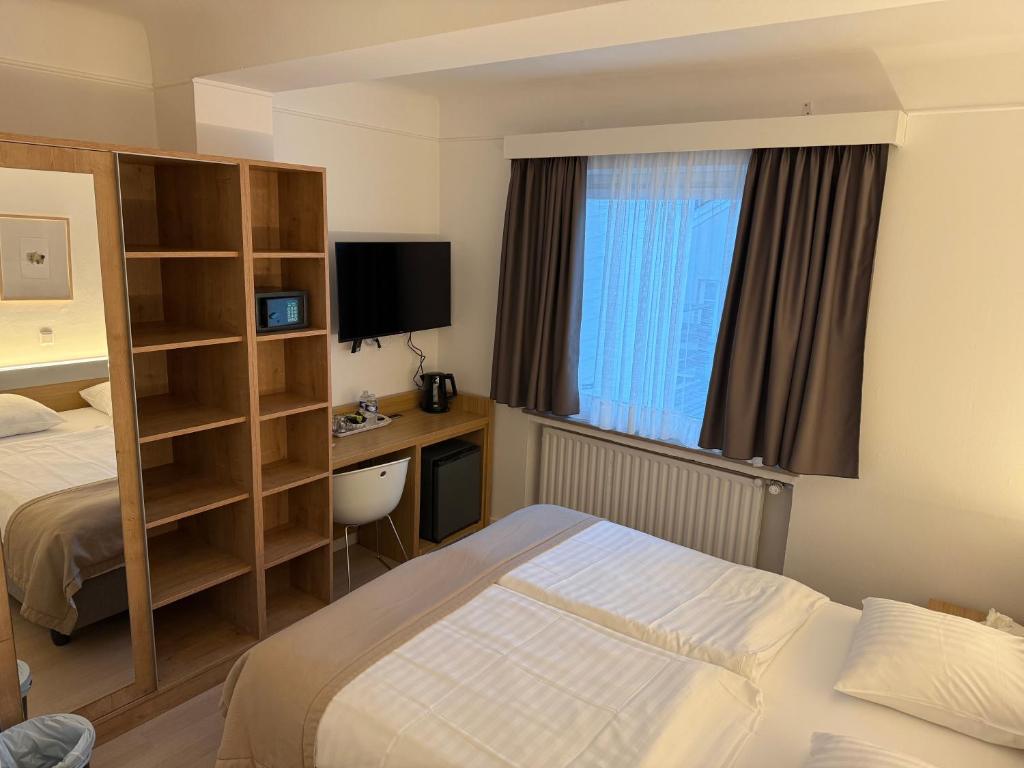 Hotel Francais - Resim 27