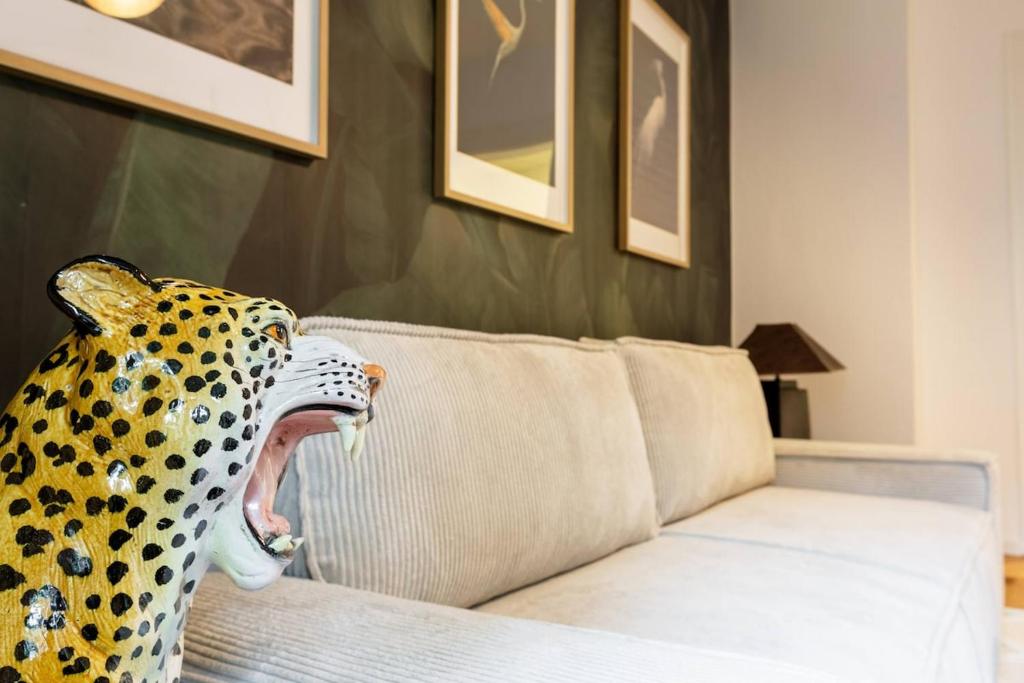 Jungle Suite - Resim 20