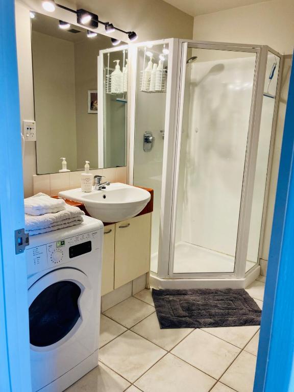 Nautical Loft, Free Carpark, Wifi and Netflix - Resim 8