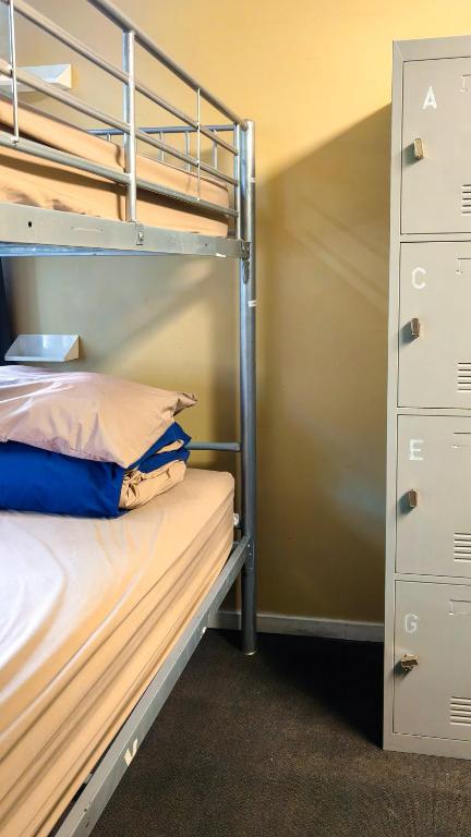 
Bed in 8-Bed Mixed Dormitory Room

