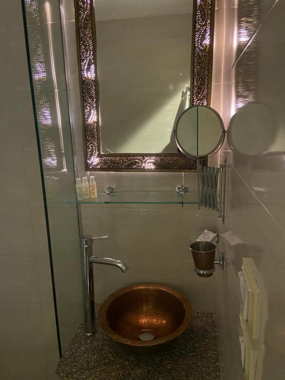 Gamaleya Boutique Hotel - 11