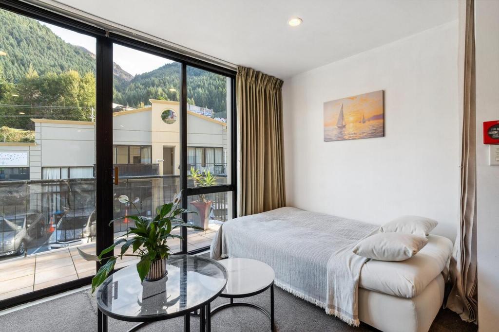 Scenic Stay Near the Soul of Queenstown - Resim 10