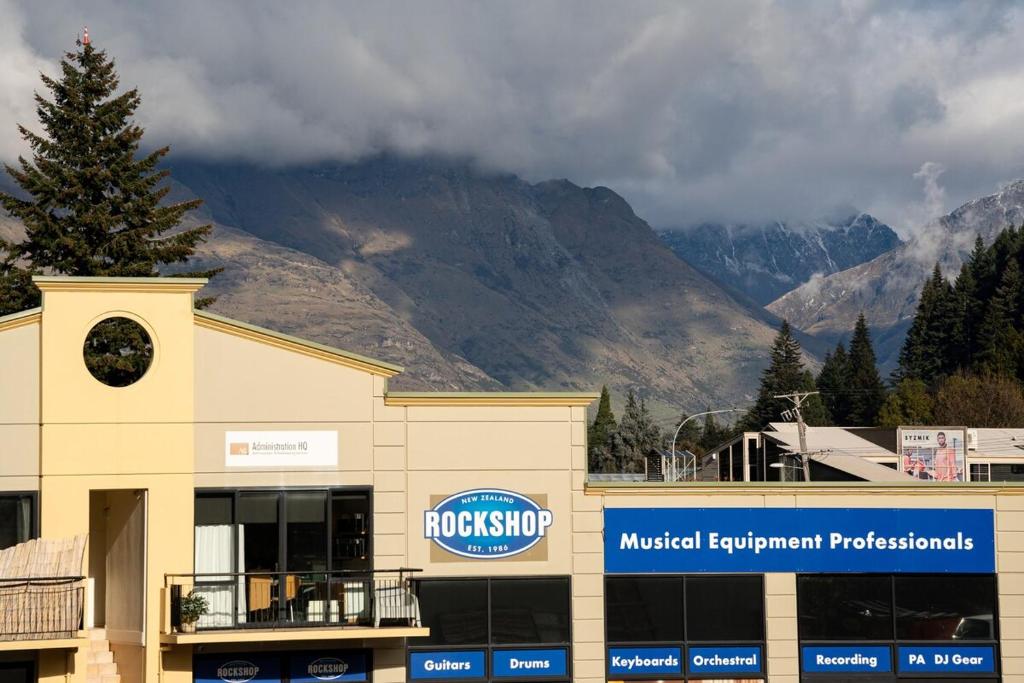 Scenic Stay Near the Soul of Queenstown - Resim 9