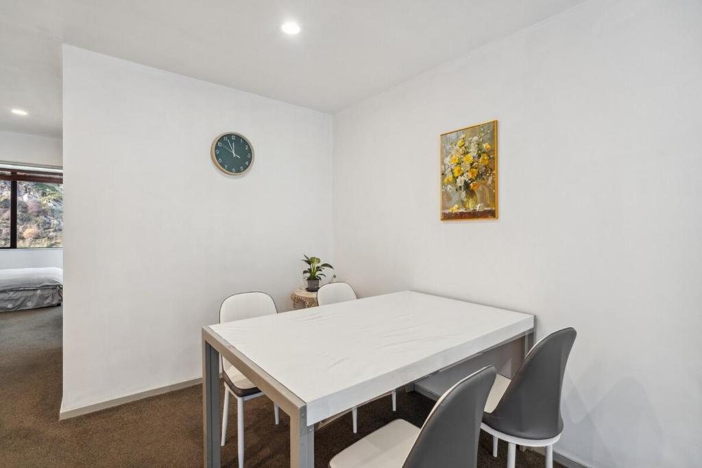 Scenic Stay Near the Soul of Queenstown - Resim 13