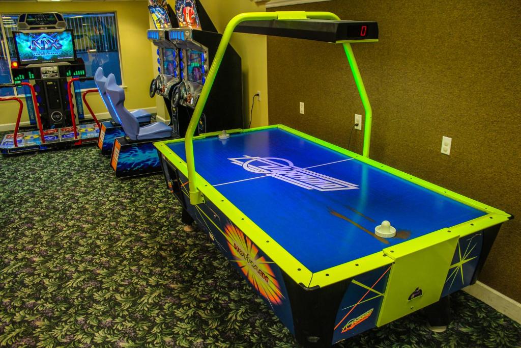 Комнаты для игр в The Resort on Cocoa Beach