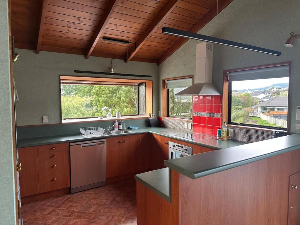 Lynmore Views 3 bedroom family home - Resim 8