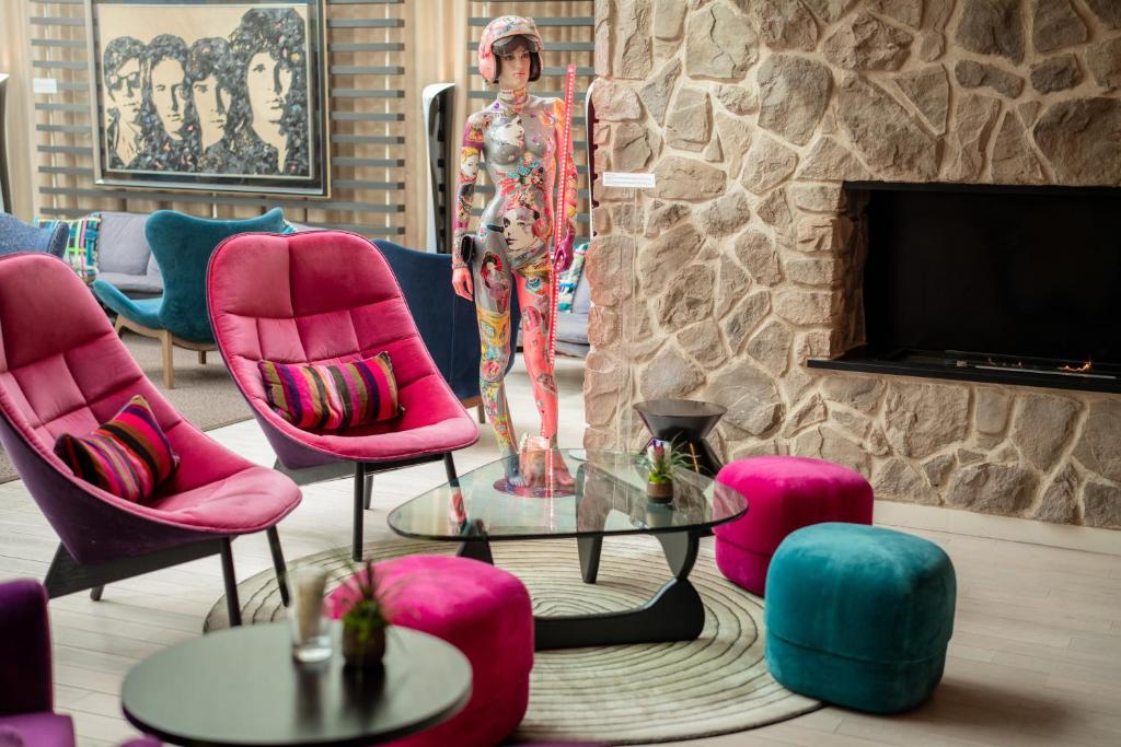 N’vY Manotel - Resim 18